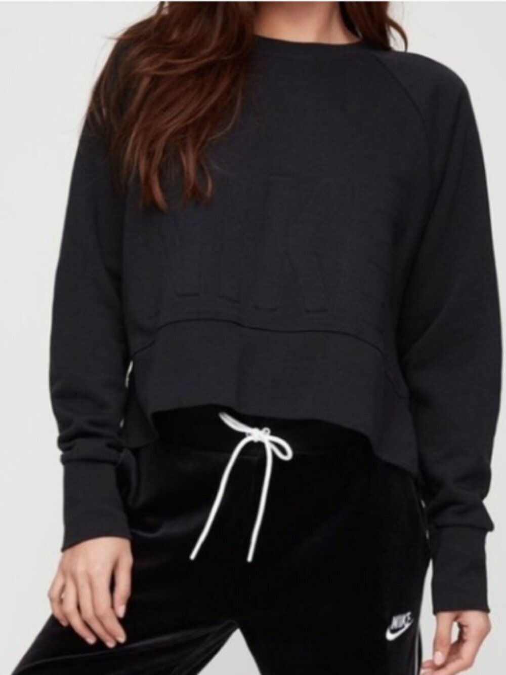 Nike Cropped Training Versa Sweatshirt Size Medium